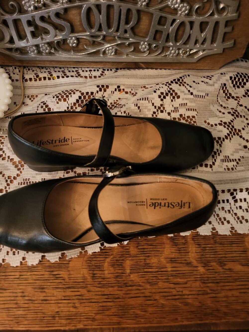 Life Stride Black Mary Jane Flats Square Toe Buckle 7 Cushion Comfort Coquette